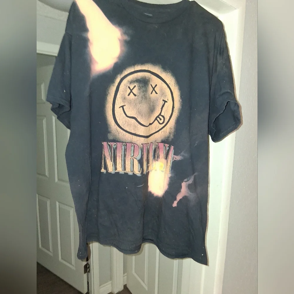 NIRVANA  Reverse Bleached Rare Tie Dye Size Xl Logo Grunge Tee Nwot